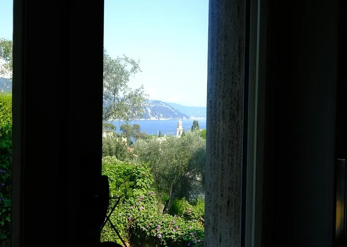 Apartment La Pergola 14 By Portofinovacanze