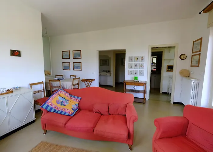 Apartment La Pergola 14 By Portofinovacanze